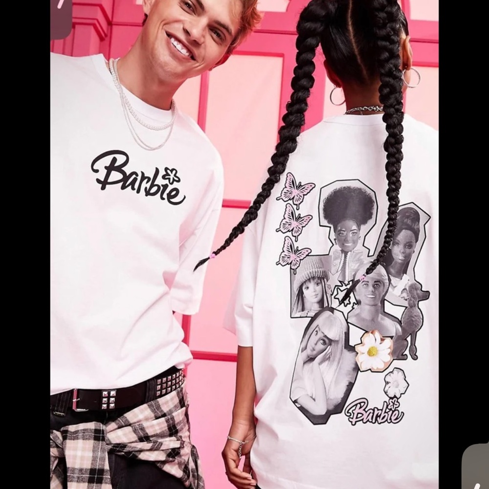Barbie Oversized Graphic Tee